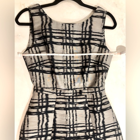 Gorgeous Reiss Peron Dress - silver with navy, size 4 - Picture 8 of 8